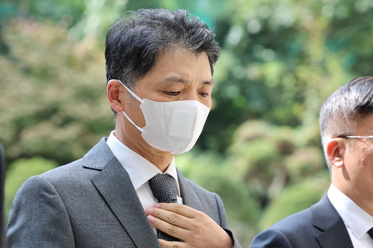 15-year prison term sought for Kakao founder in SM stock case