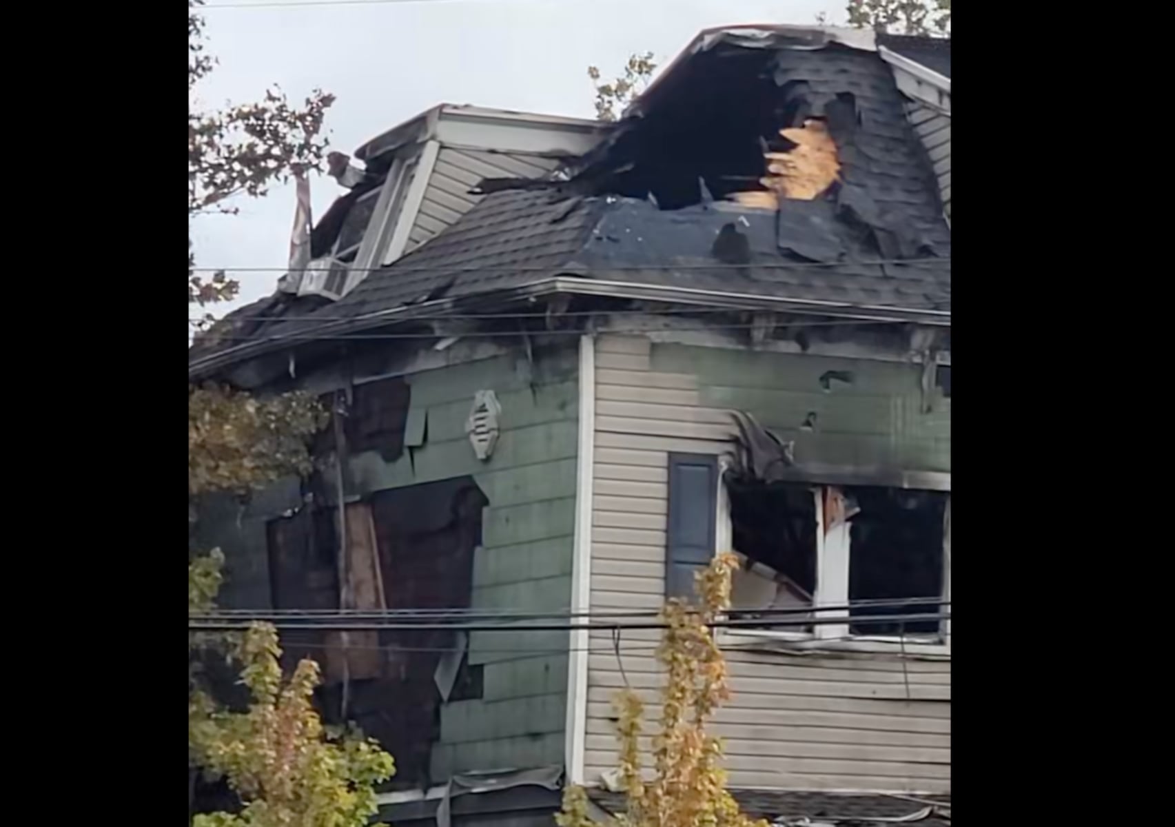 Springsteen's 'Born to Run' cottage spared after Wednesday blaze at neighboring home