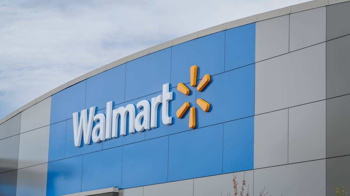 Walmart's bestselling AI-boosted tablet is nearly 50% off