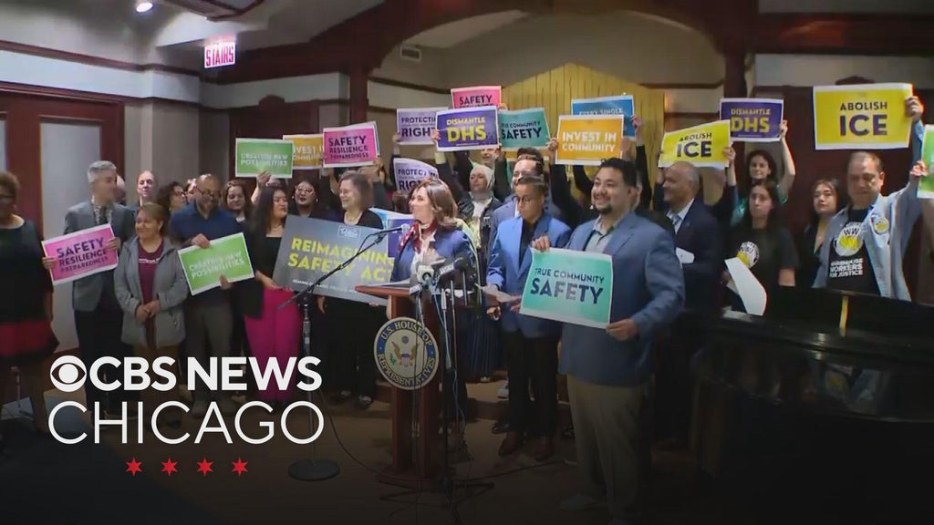 U.S. Rep. Delia Ramirez introduces bill to dismantle DHS, abolish ICE