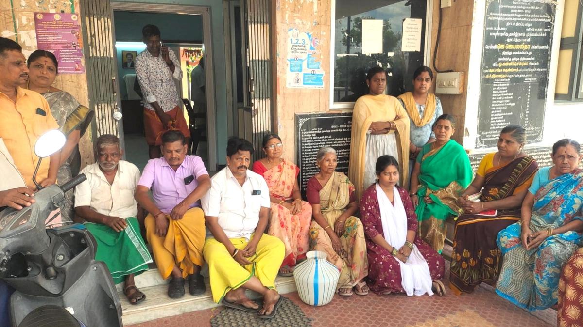 Residents complain about irregular water supply