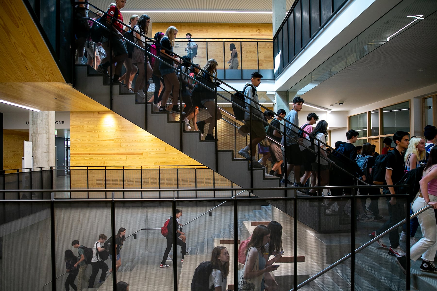 Oregon Department of Education fails to track what works best to improve high schools, audit finds