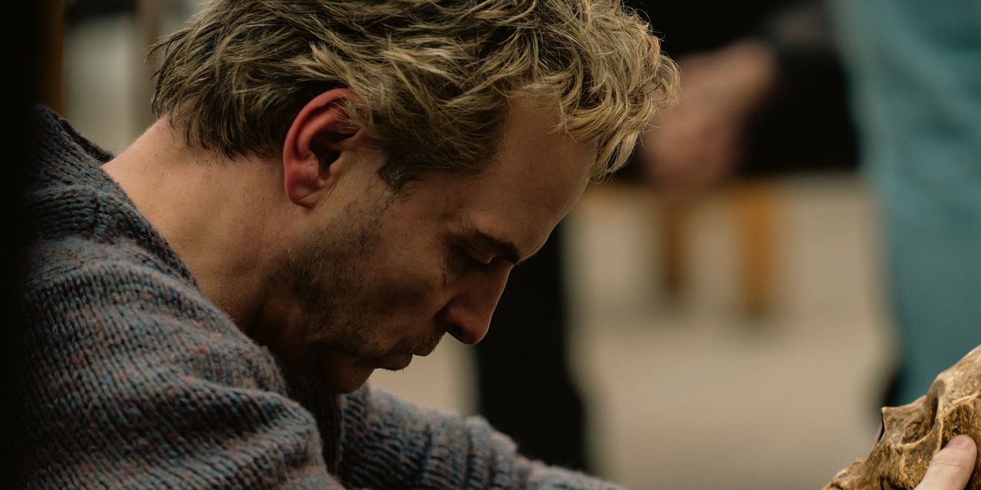 Andrew Scott Gives the Performance of a Lifetime in 'Elsinore' | TIFF Review