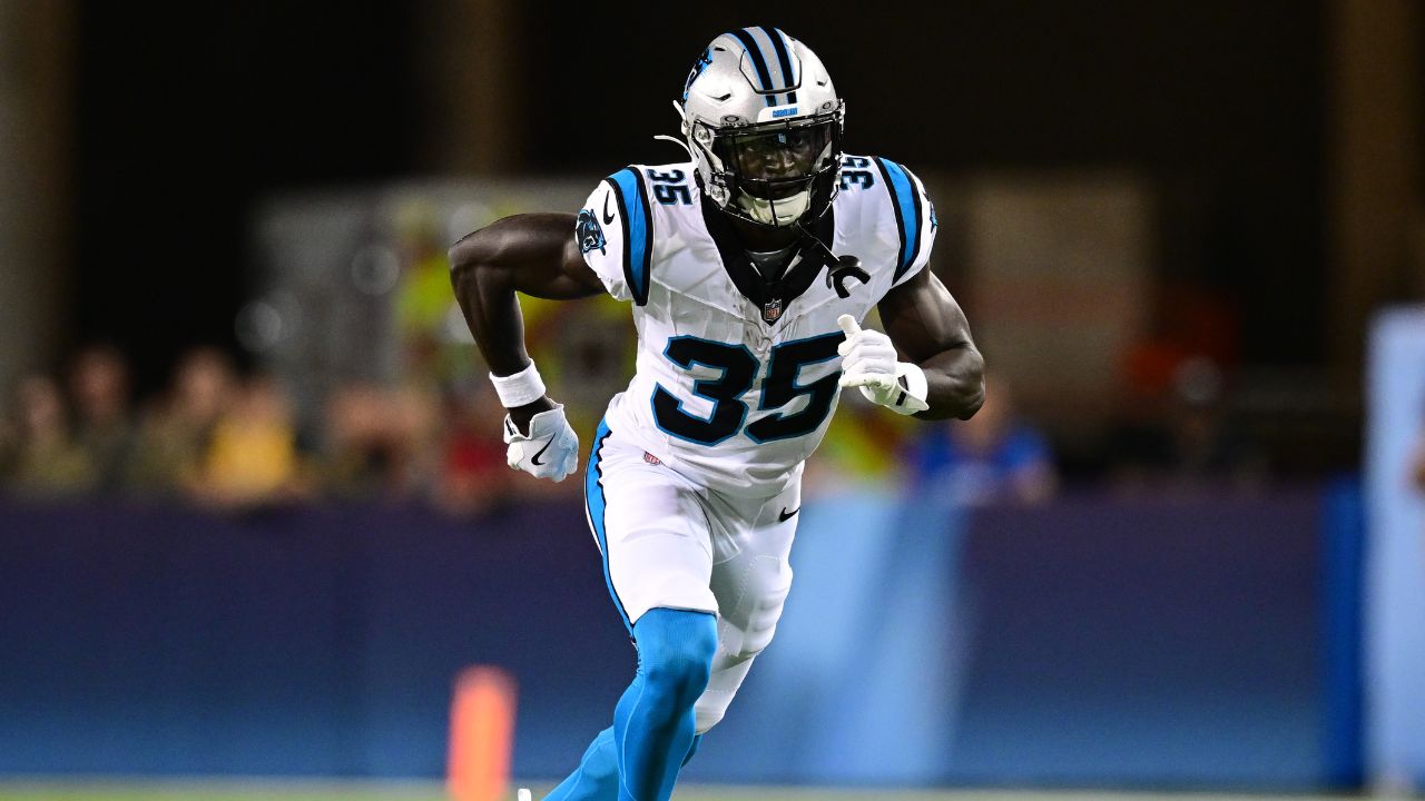 Report: Seahawks sign Canadian WR Malick Meiga