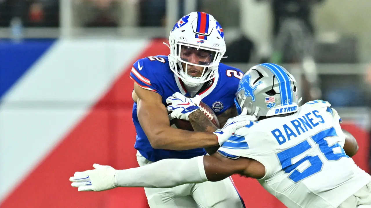 DJ Moore injury update from Bills practice put WR on right track for Week 3