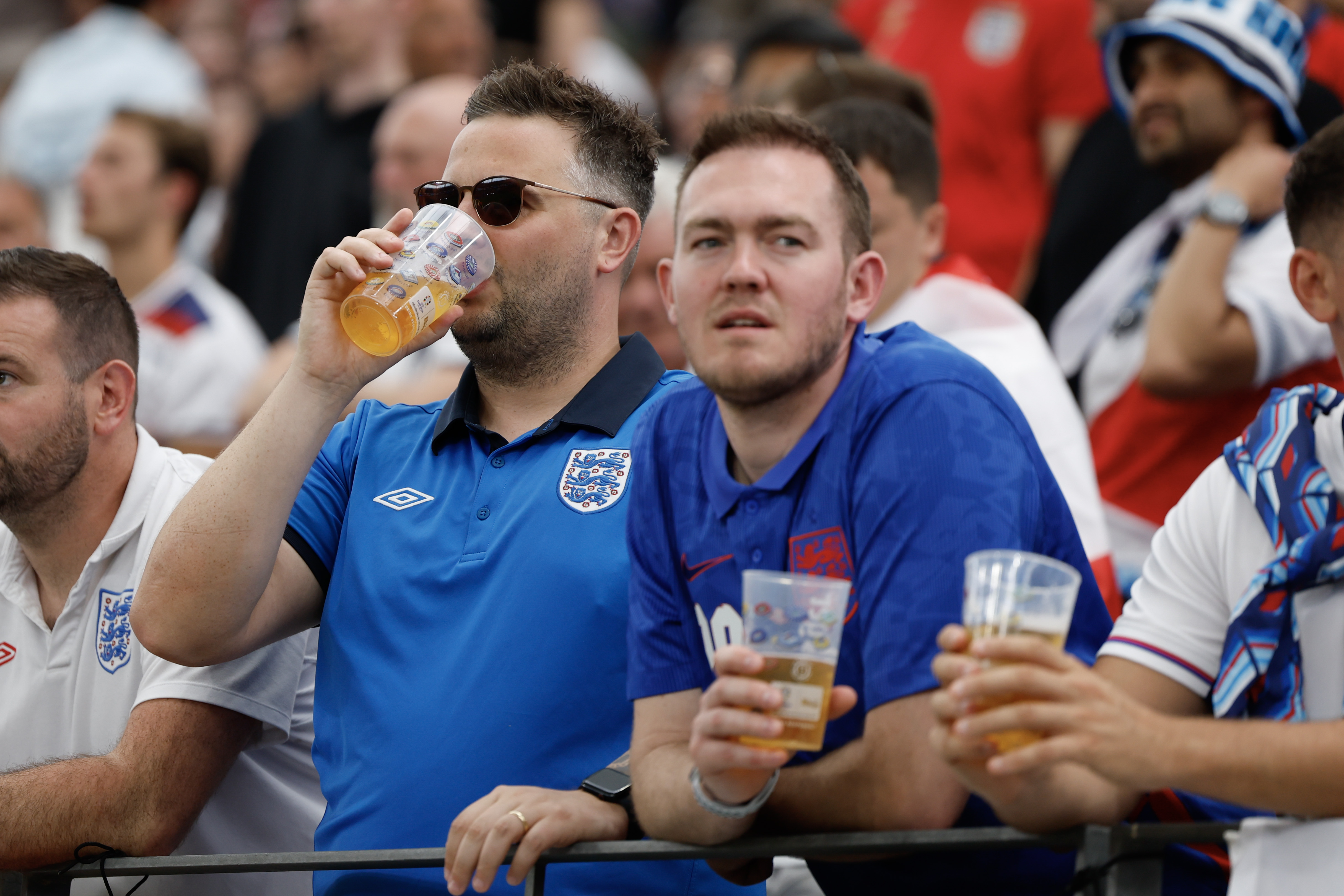 Football fans could be allowed to drink in stands for first time in 40 years as Labour launches bid to rip-up booze ban