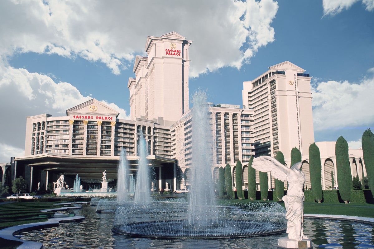 Caesars shareholders approve mega merger with Fertitta