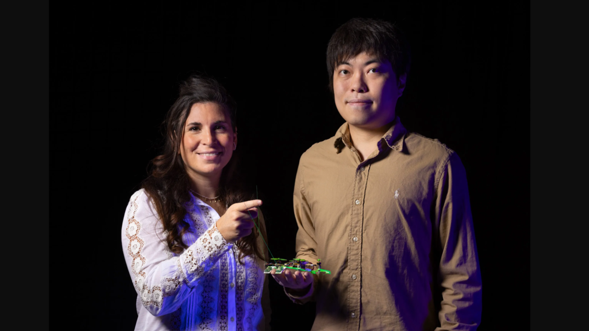 This new drone comes with 'whiskers' to help it navigate in the dark or smoky and dusty areas like battlefields — and it weighs less than 100g