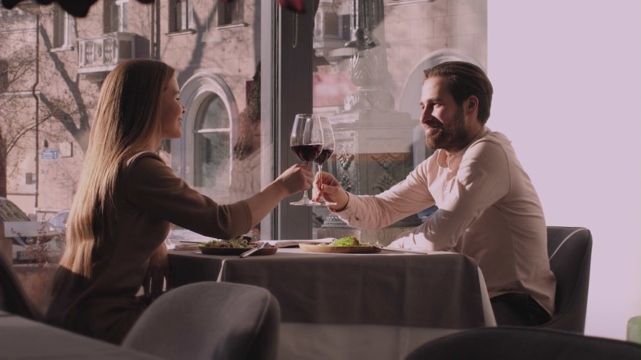 Gen Z ghosting dates over splitting the bill, survey finds