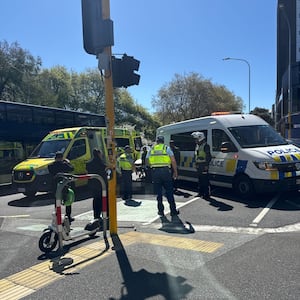 Two people injured after scooter hits pedestrian at Victoria Park intersection in Auckland CBD