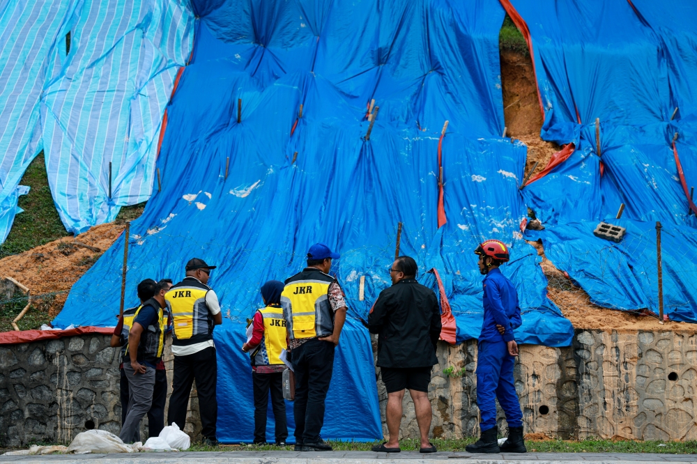 Cheras landslide displaces 80 residents; families wait on safety verdict before returning home