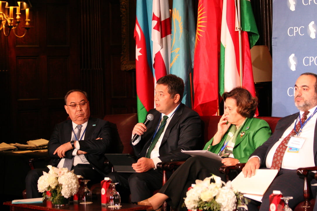 Kyrgyzstan urges integrated logistics network across Central Asia