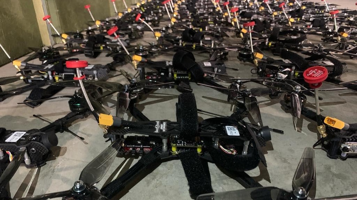Zelenskyy: Ukraine successfully tests 4 new drone interceptors