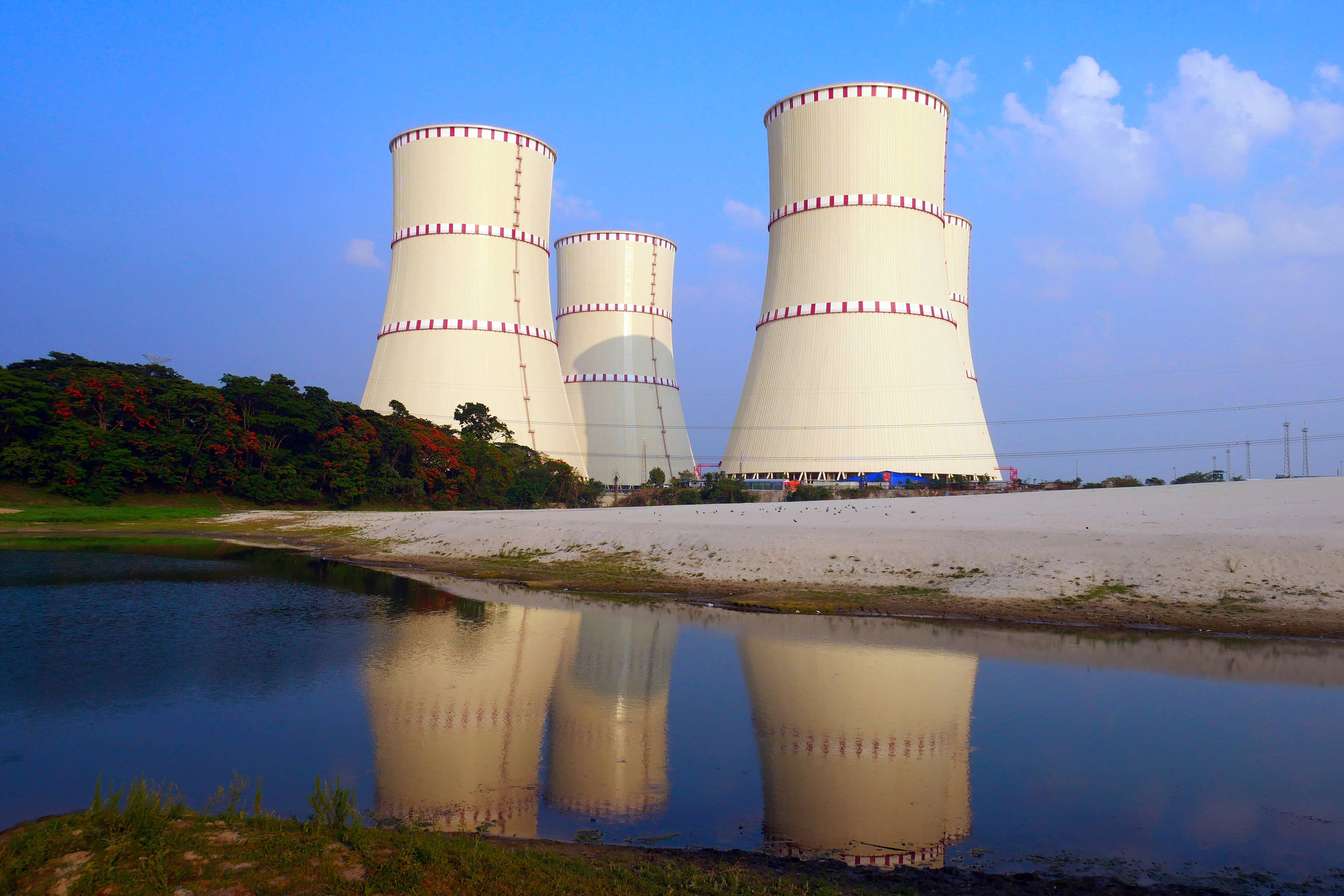 JPMorgan strongly recommends buying tumbling energy leader