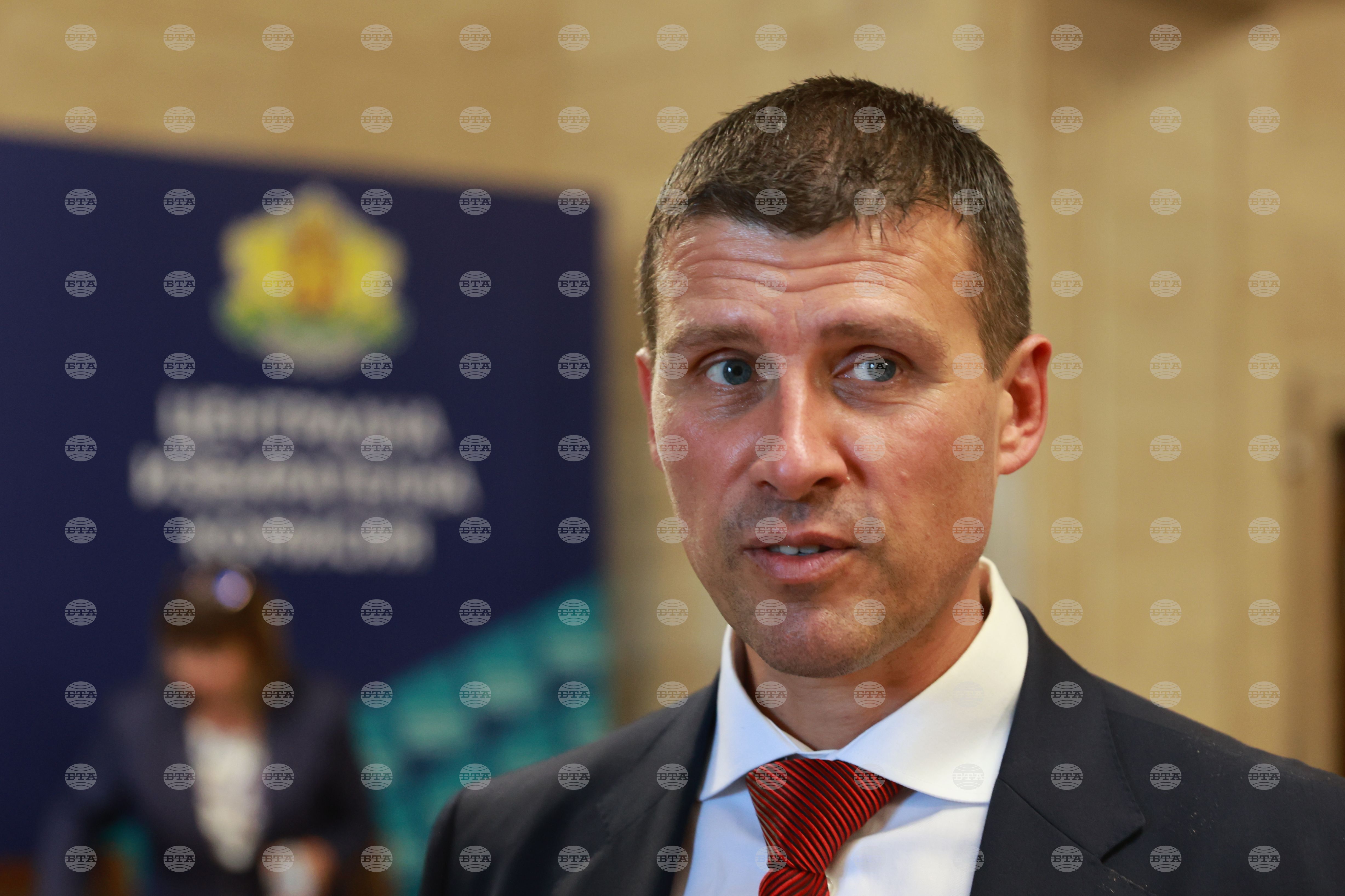 Ivelin Mihaylov Runs for President