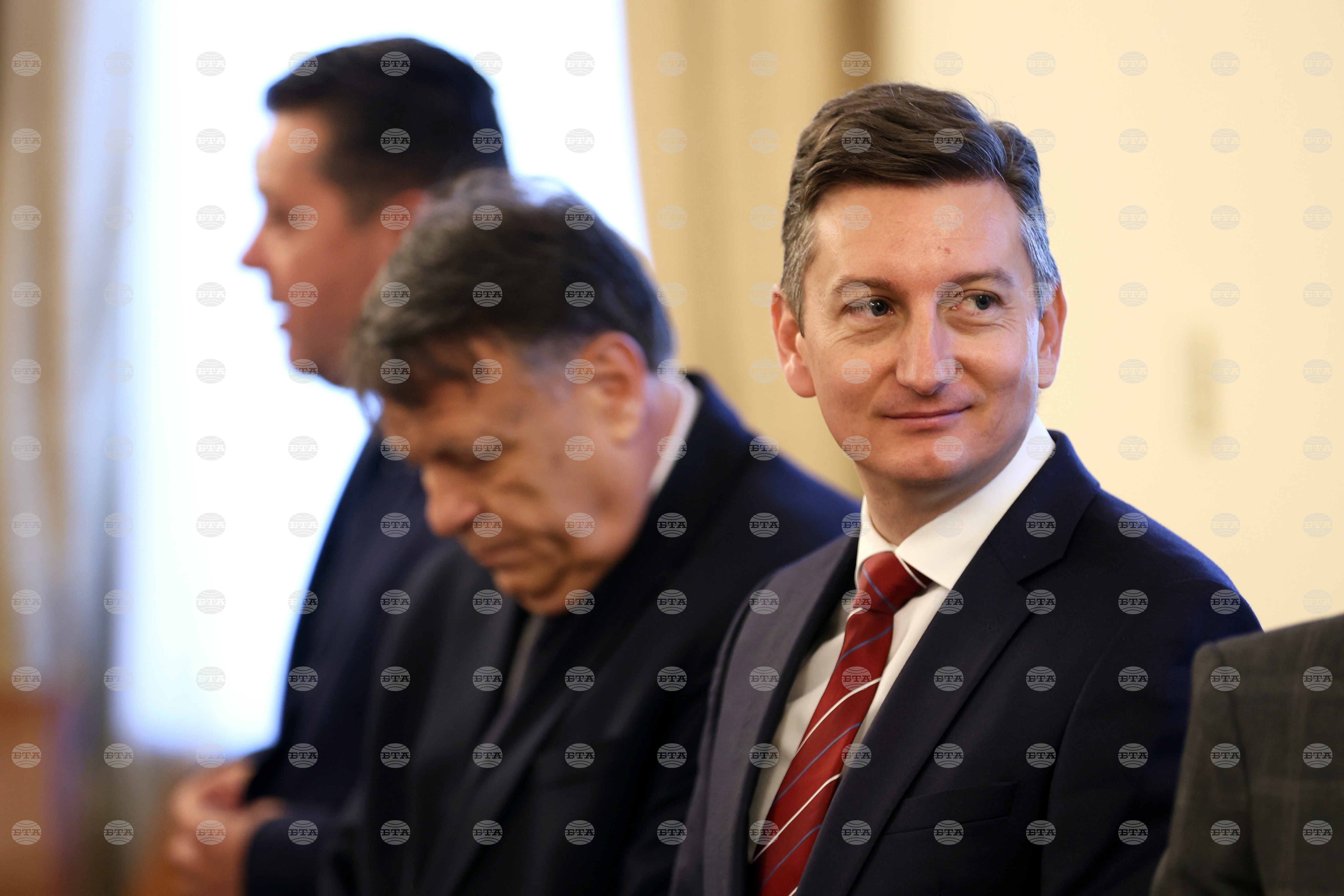 Innovation Minister, French Ambassador Discuss AI, Space Technology Cooperation