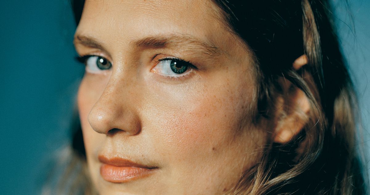 Merritt Wever Would Do Anything to Get Out of This Interview