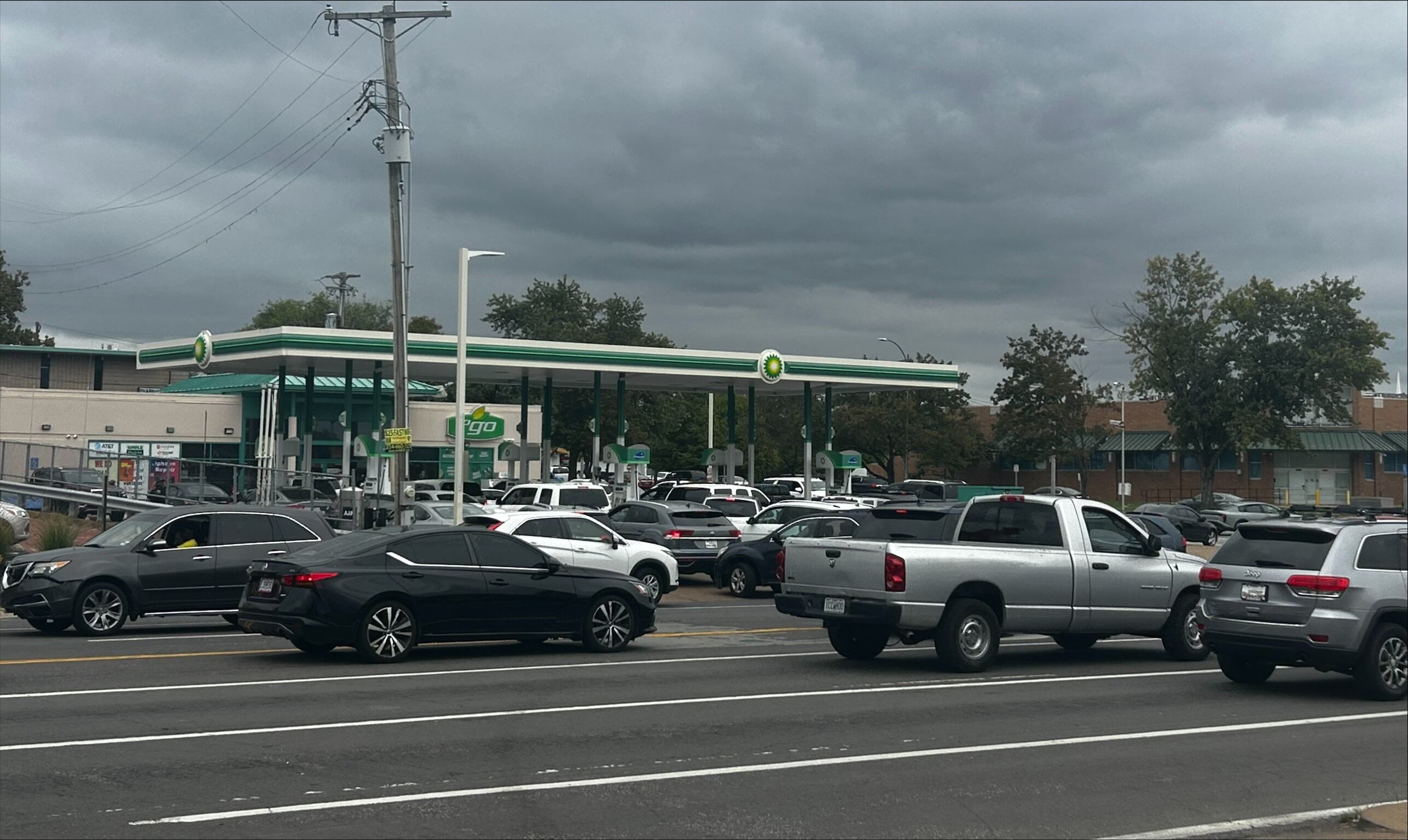 St. Louis daycare partners with gas station to give away $10,000 in gas