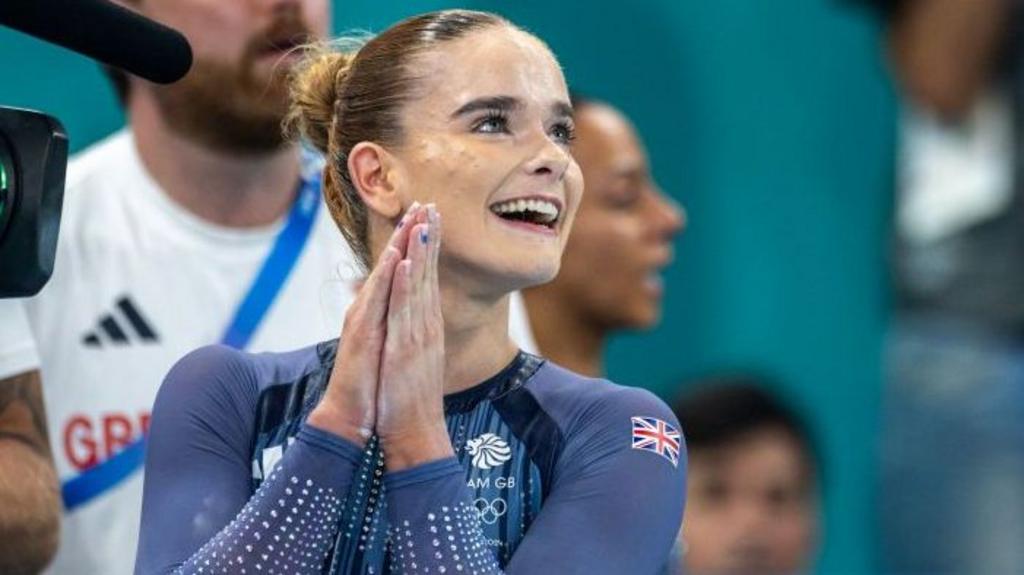 Kinsella makes GB return for Worlds a year after giving birth