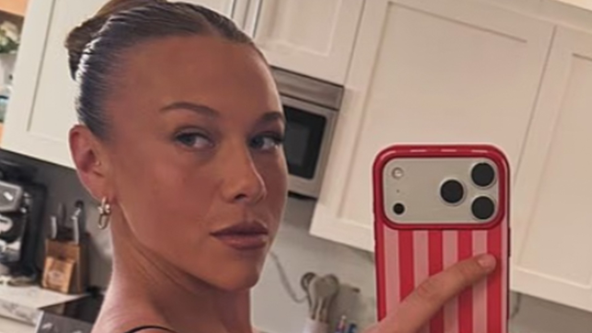 Wimbledon finalist forced to deny claims she is using Ozempic after stunning body transformation