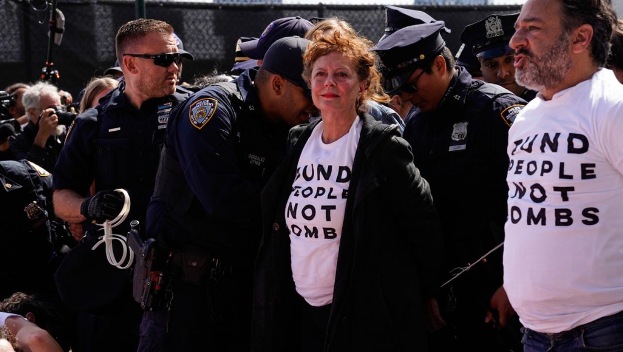 Watch: Hollywood star arrested at protests surrounding Netanyahu's NYC trip