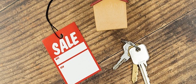 Apartment Owners Face Refinancing Squeeze As $297,000,000 Billion In Debt Comes Due