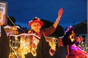Rain possible for Torchlight Parade; cool temps Friday and Saturday