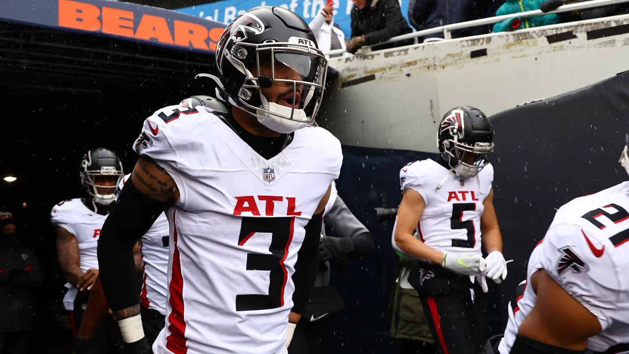 Jessie Bates injury update: Latest news on Falcons DB's status in Week 3 game