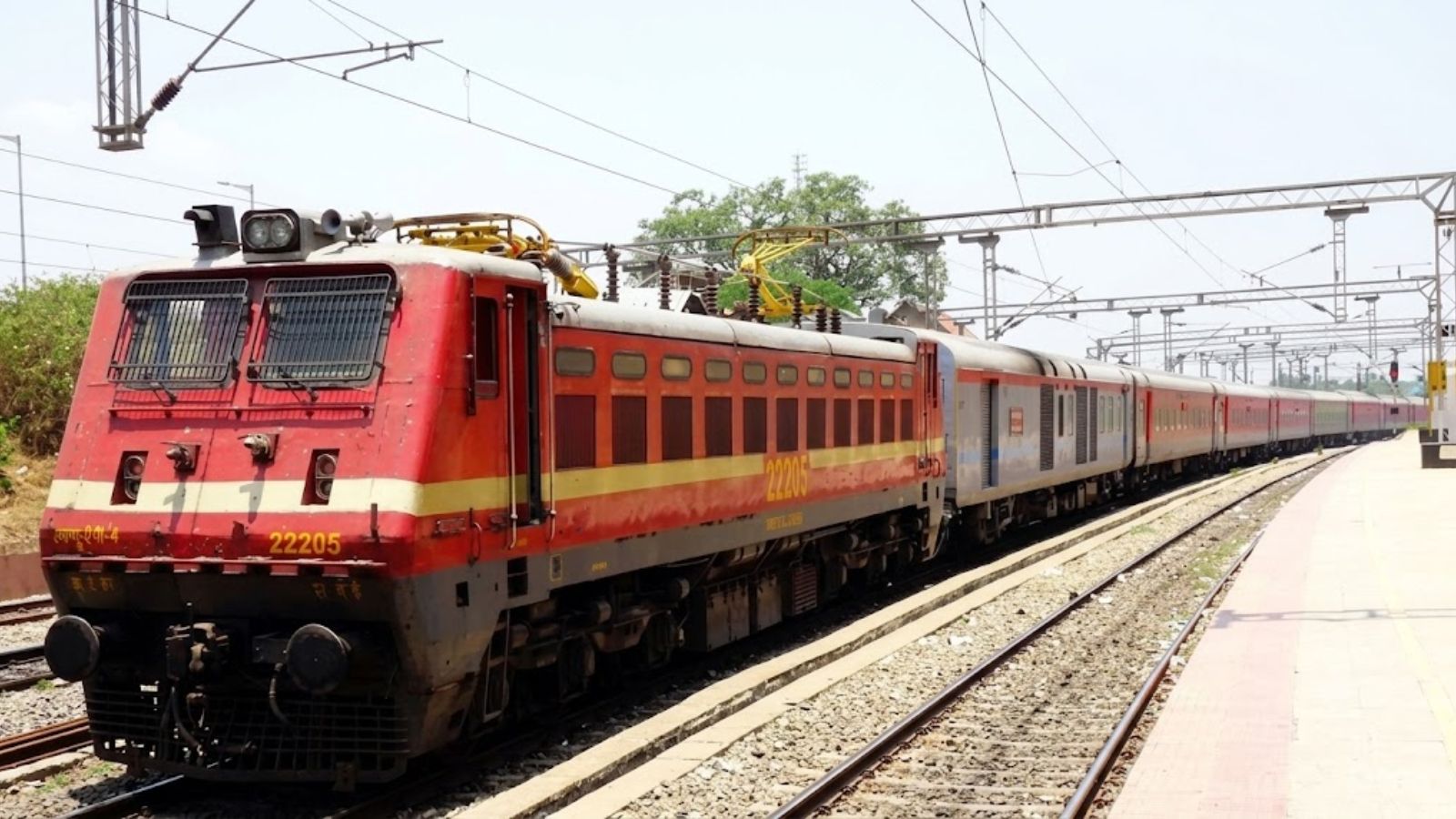 Jhansi-Agra Cantt Express train extended up to Mathura, check new stops and timings