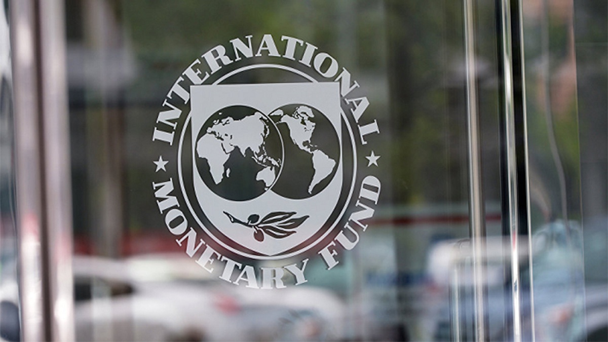 IMF mission for second EFF program review expected in November