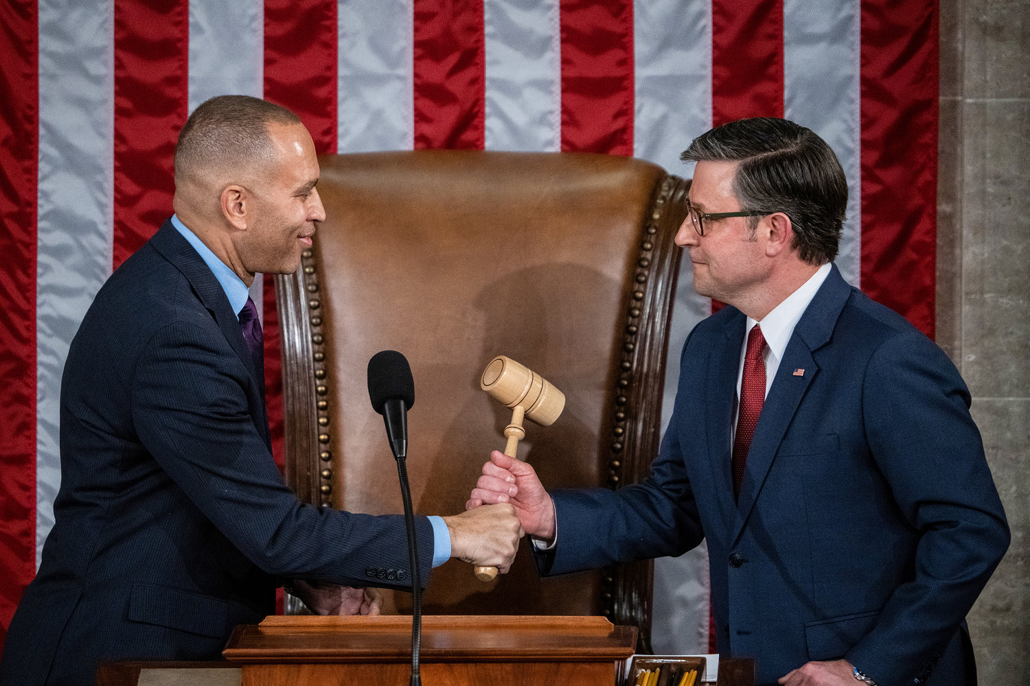 Inside NBC News’ polling averages: Democrats enjoy biggest lead yet in the race for Congress