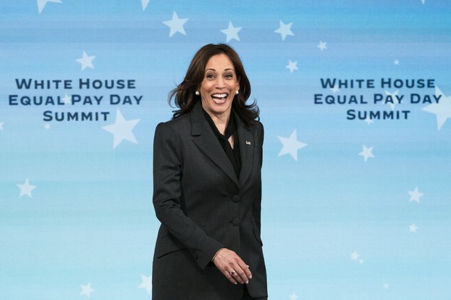 Watch As Kamala Tries to Explain Algorithms, Then Prepare to Get Inundated With Drunk Wine Mom Reels