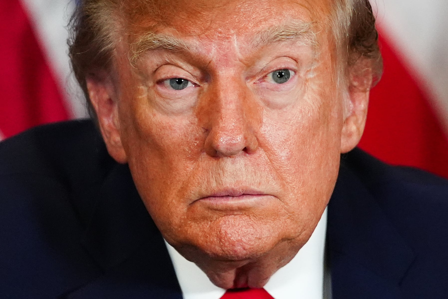 Legendary singer who voted for Donald Trump tells president he needs to be quiet