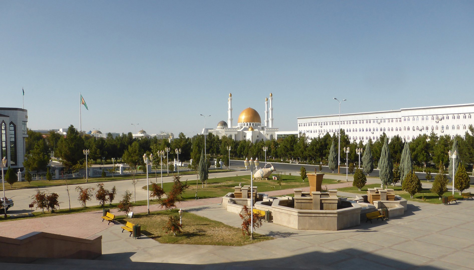 Mary holds largest share of Turkmenistan's biggest Dayhanbank ATM network