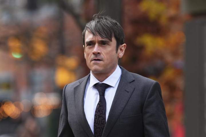 Ex-RCMP official convicted of breaching secrets law granted day parole