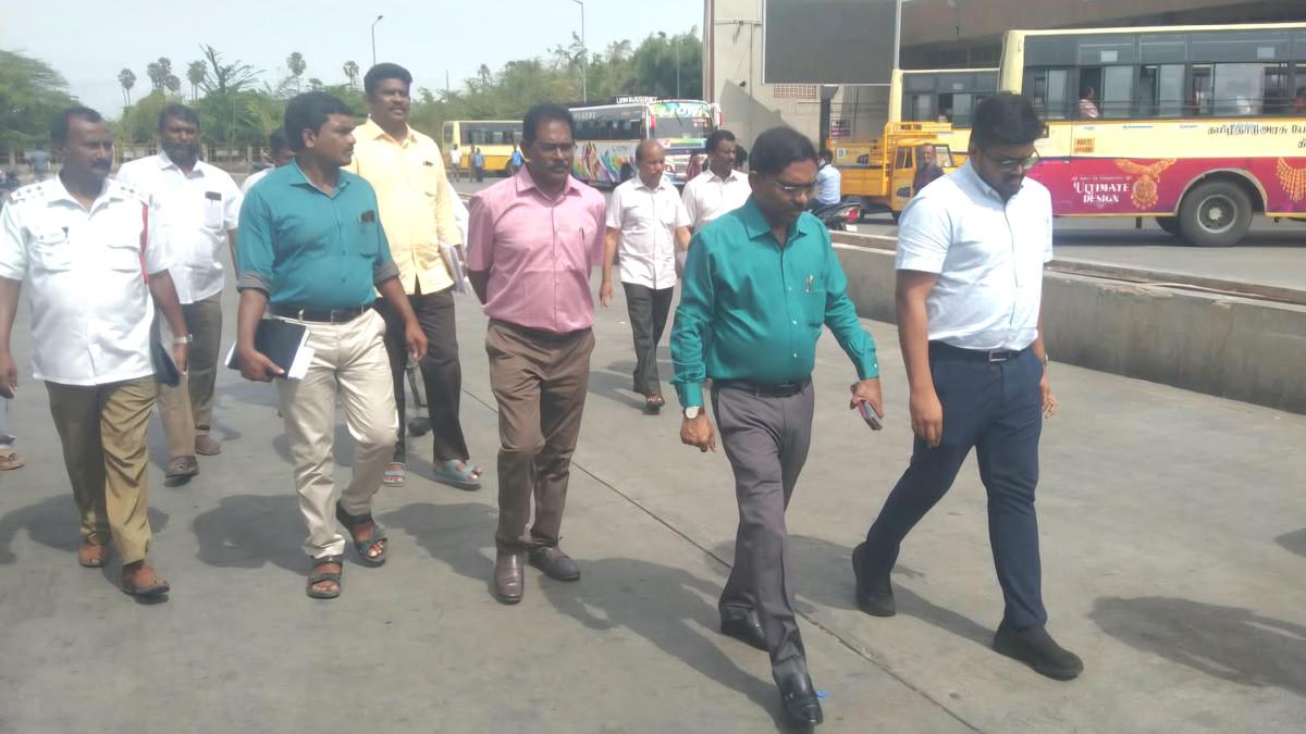 Transport Secretary reviews preparations for ‘Vetri Payanam’, free bus ride for women
