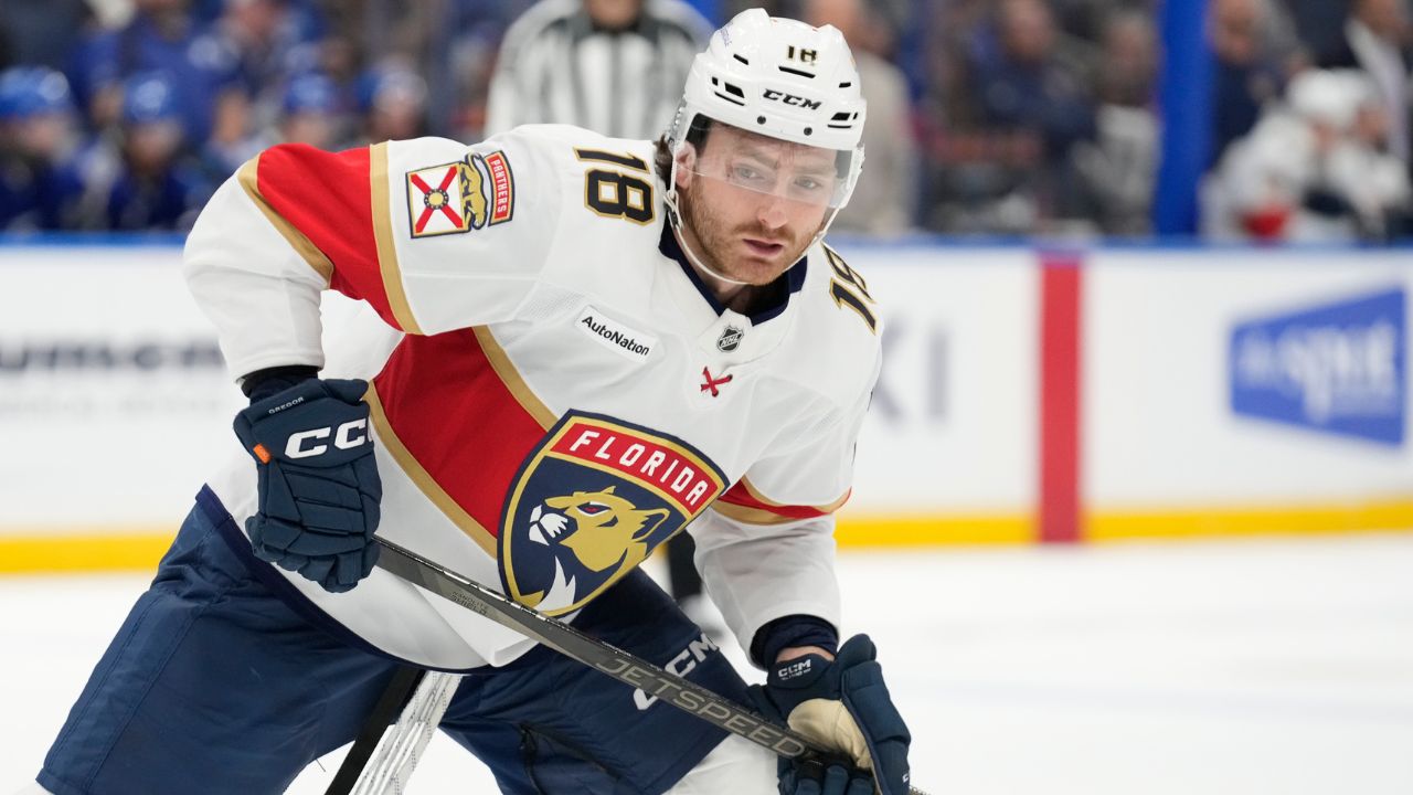 Jets place Noah Gregor, three others on waivers