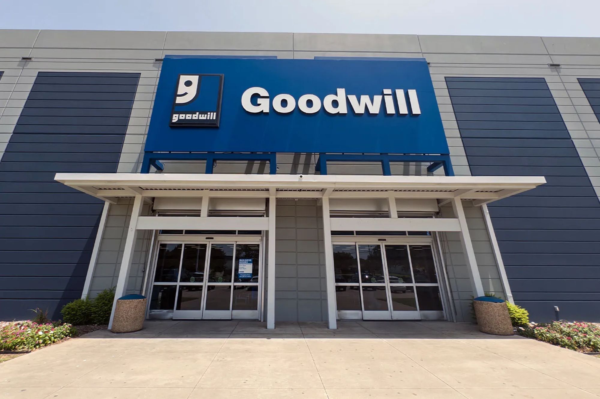 Thrift store shopper hit the jackpot after buying $5.99 watch at Goodwill and selling it for $35,000 days later