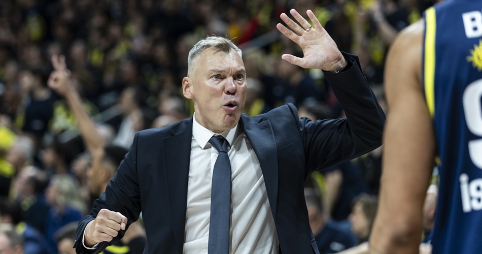 Saras Jasikevicius: “Kazandık Ama Umarım Gereken Dersleri Çıkarırız”