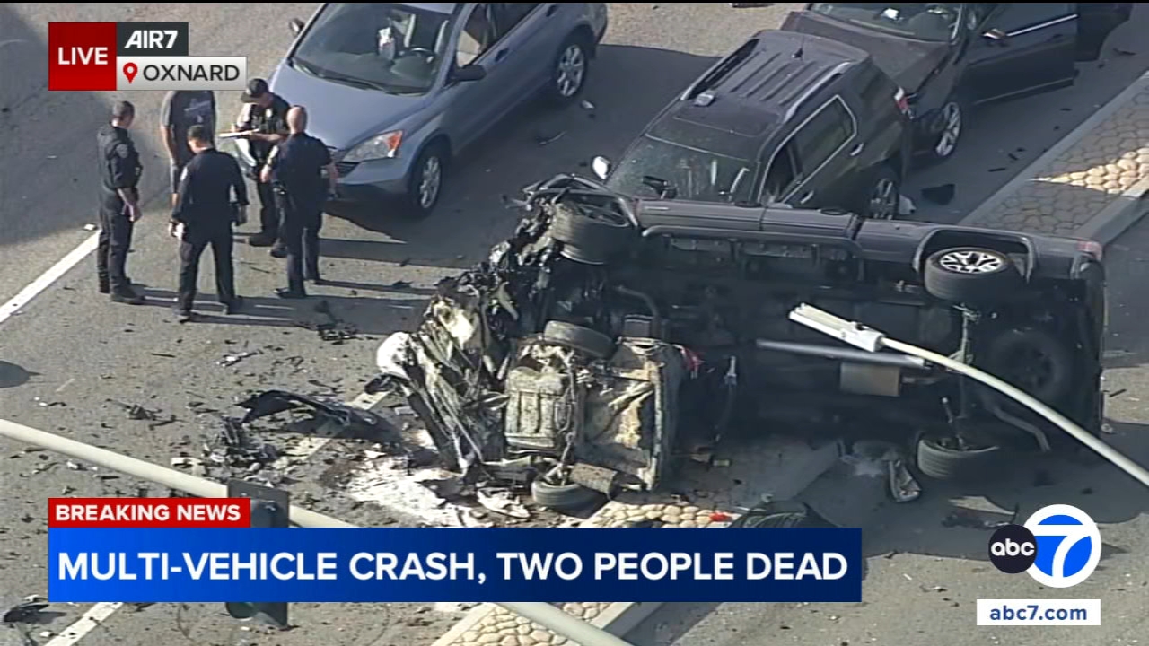 At least 2 killed, 7 injured in Oxnard crash that left wreckage strewn across roadway