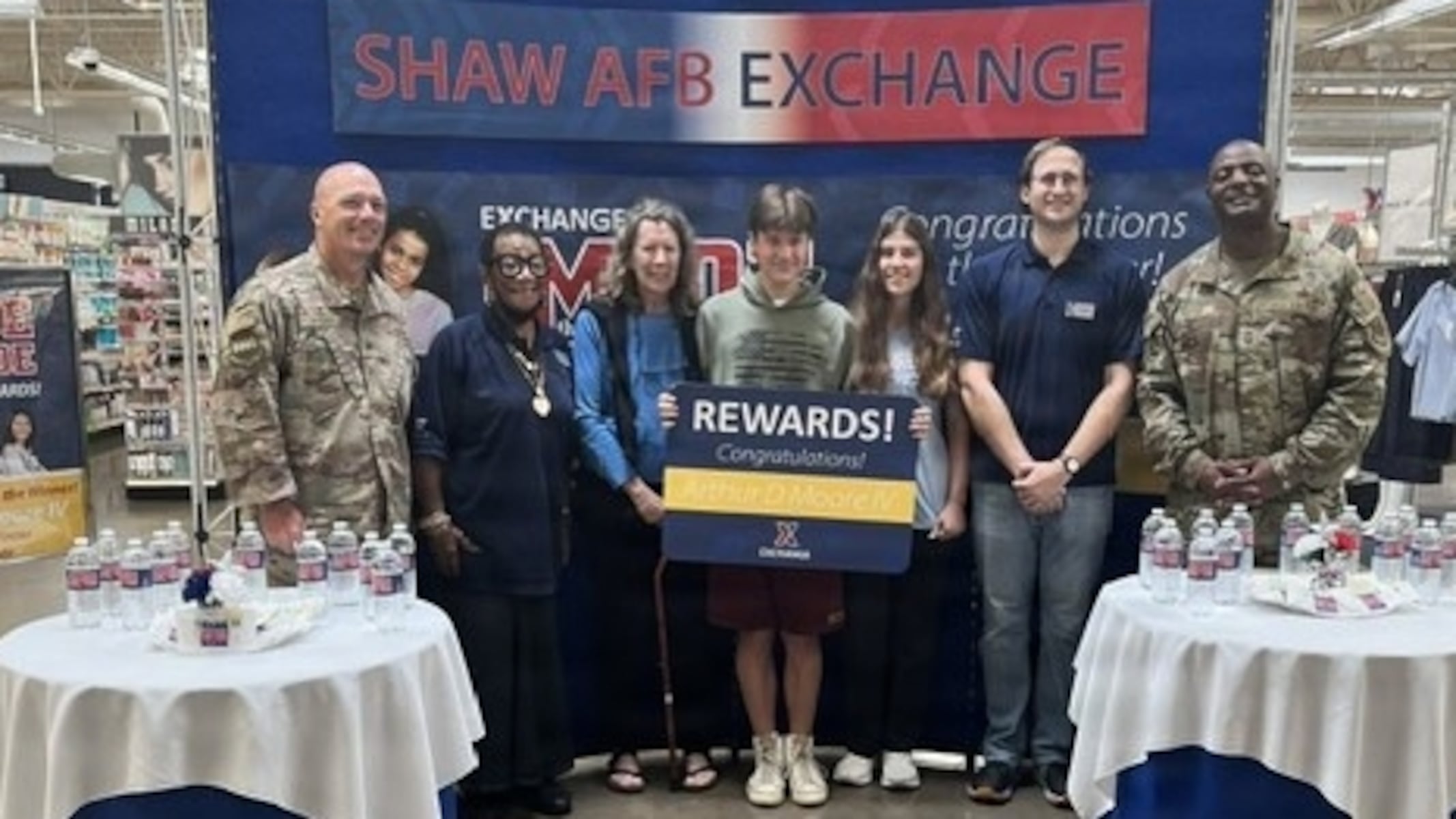 Military kids get a $20 Exchange gift card for straight A’s, plus a chance to win $2,000