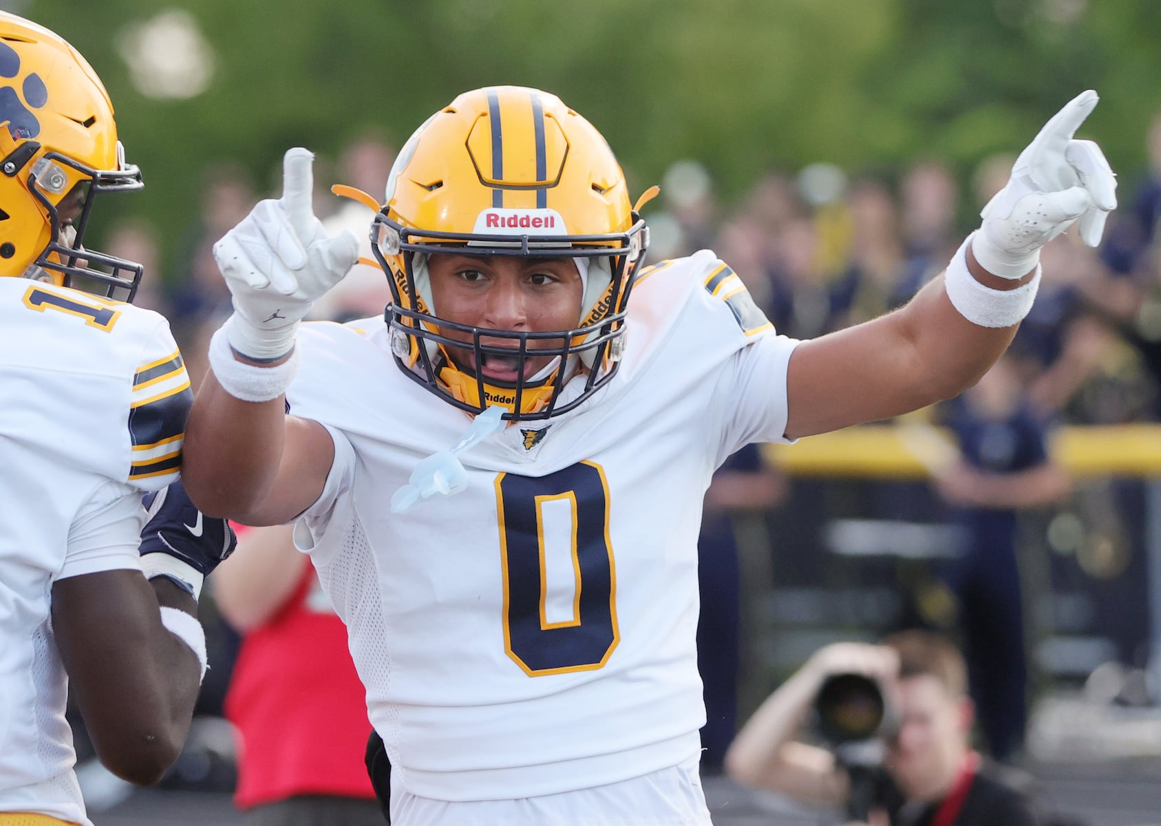 St. Ignatius cruises past Benedictine 42-6