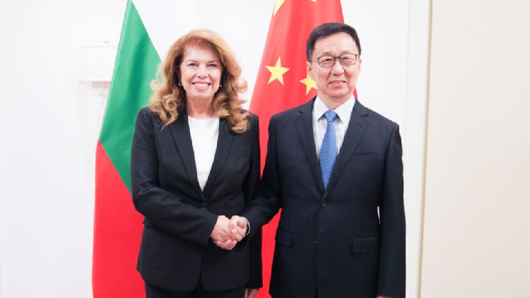 Chinese VP vows to push for steady growth of China-Bulgaria ties