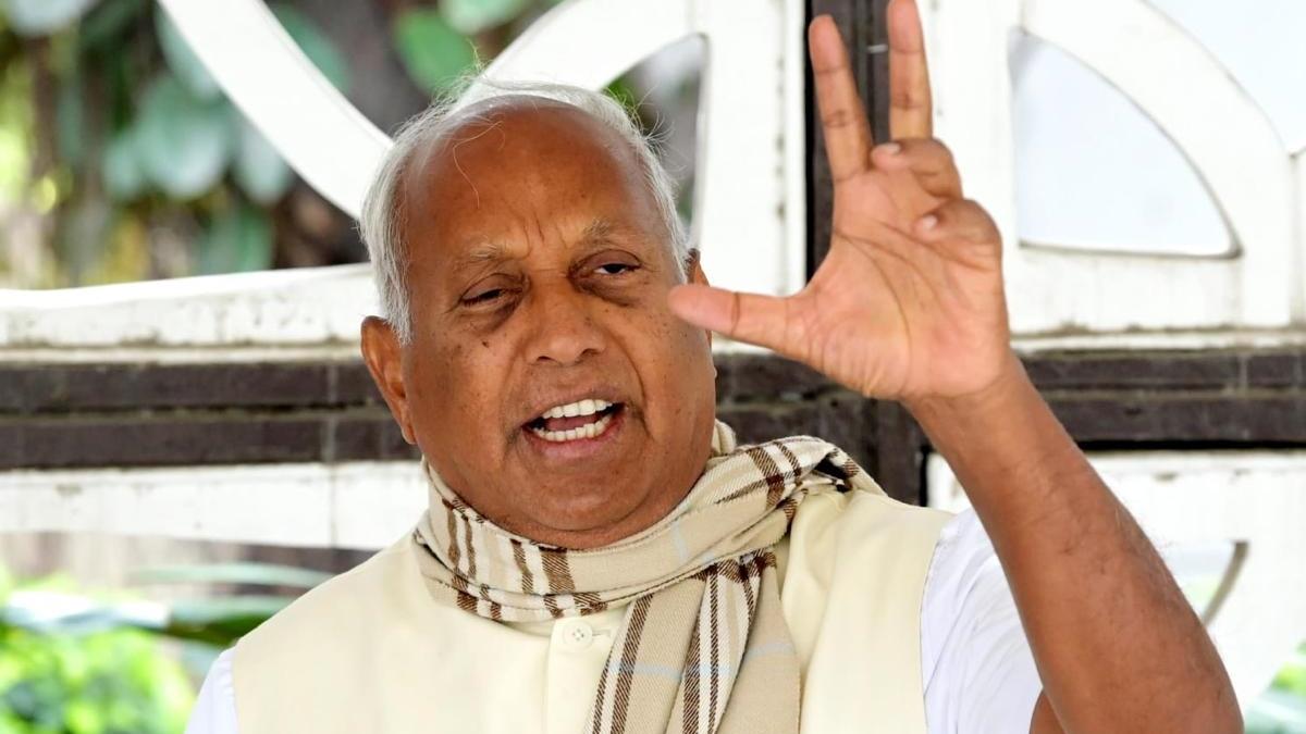 Former Congress MP to lead SC delegation to Tiruchanoor temple on October 13