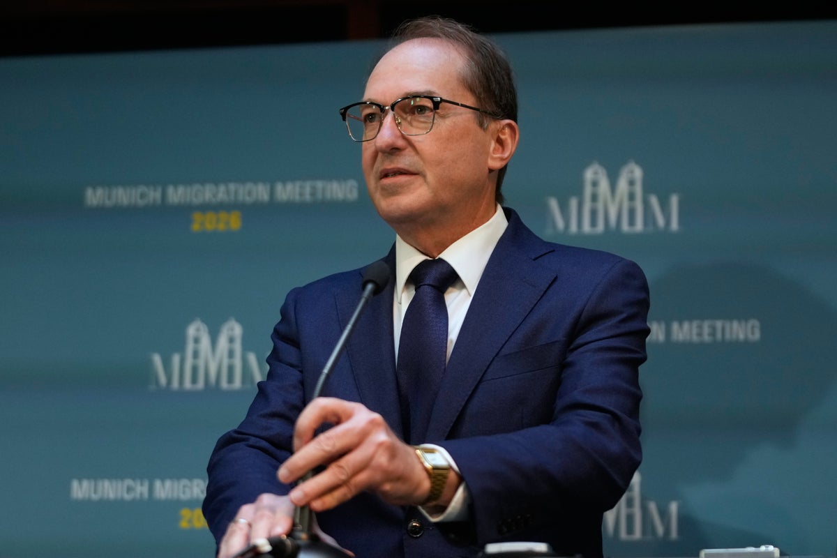 European ministers discuss stronger border controls and fast-track migrant returns