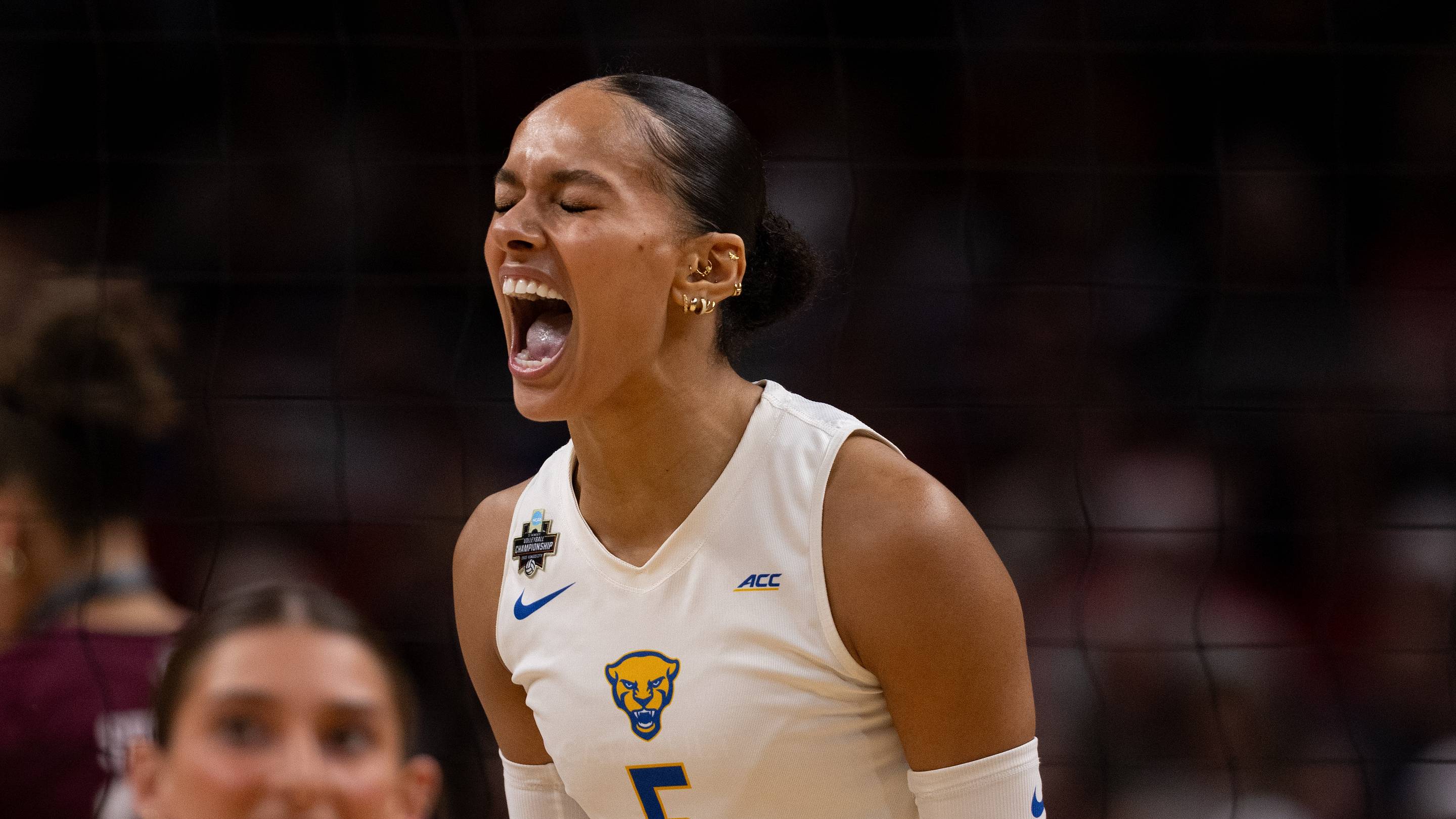 Pitt's Olivia Babcock Announces Return for Fifth Year
