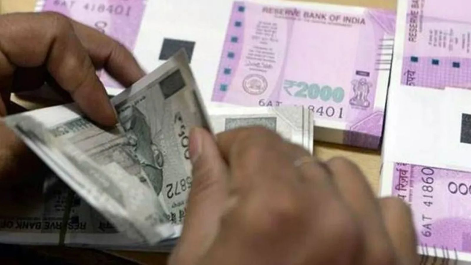 India news Live Updates, 27 September 2026: Kerala Vigilance and Anti-Corruption Bureau seizes unaccounted cash of Rs 14.10 lakh, USD 788 from GST official’s residence