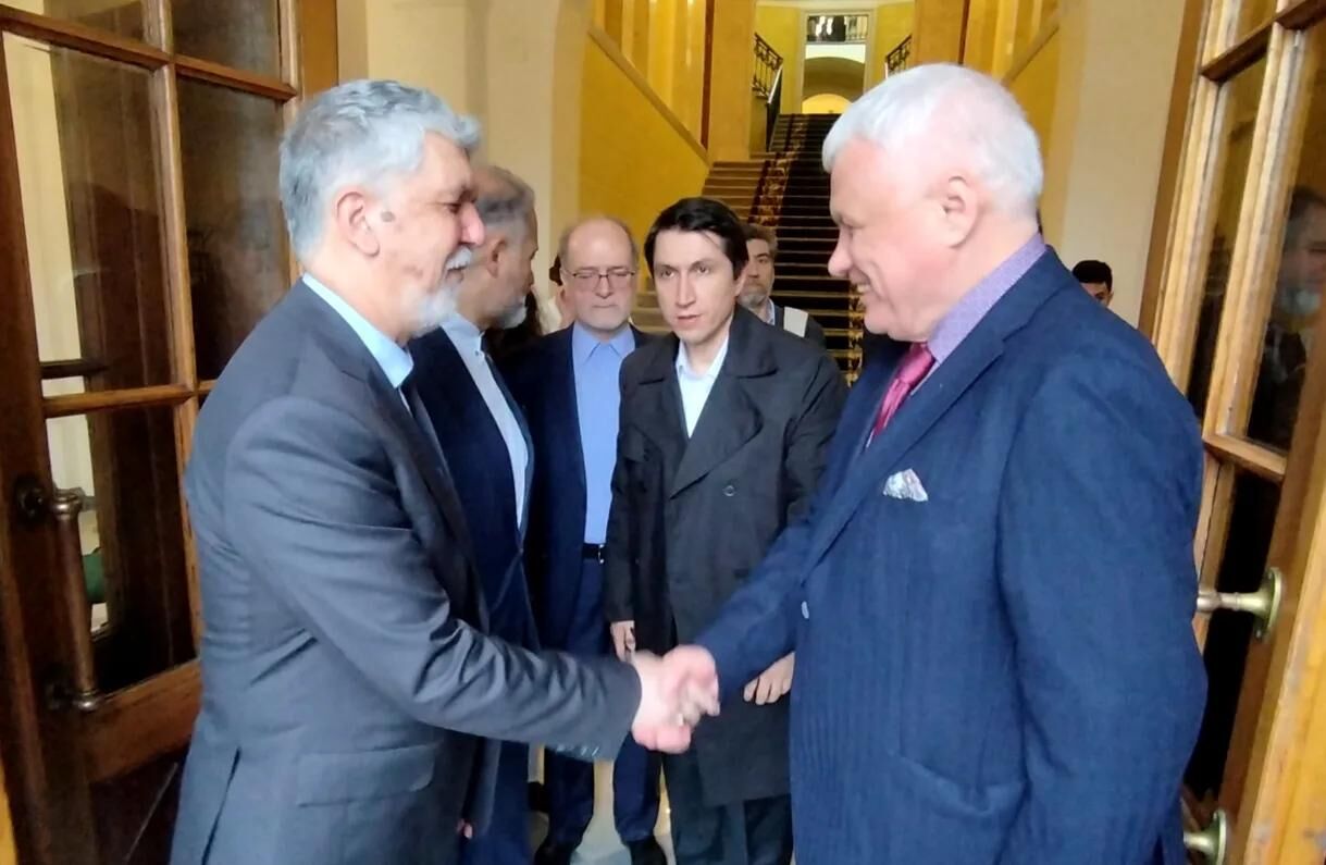 St. Petersburg university seeks to establish Persian language department