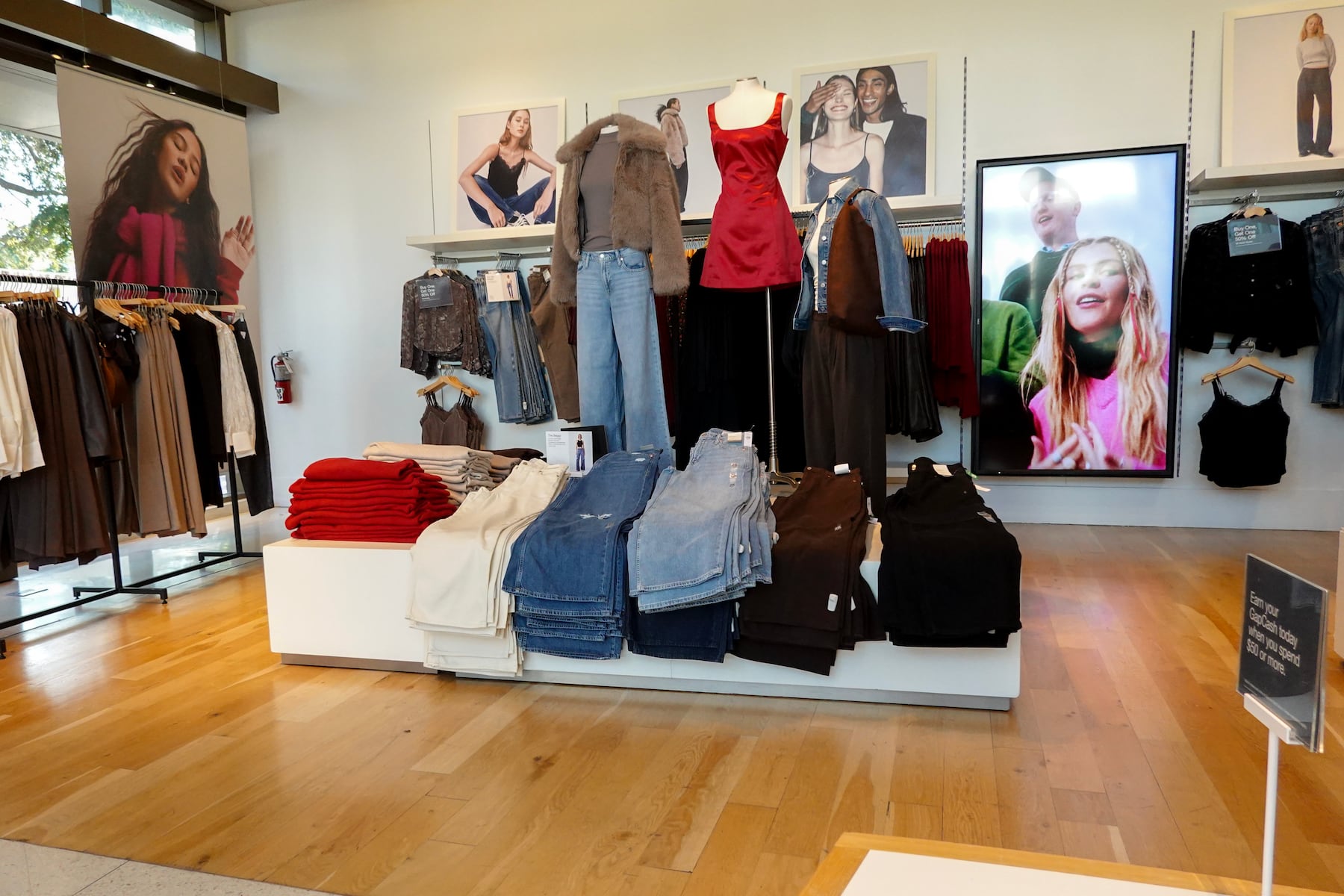 Gap turned its iconic hoodie into a tote bag and we have questions — in the best way