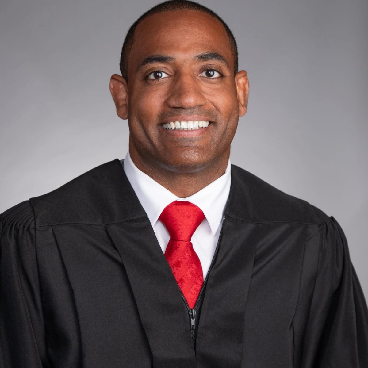 Both candidates for a Common Pleas judgeship need to work on their judicial temperament